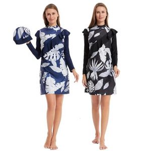 Fashion Muslim Swimwear Women Beach Print Swimming Skirt Shorts Pleated Flounce High Neck Long Sleeves Swimwear Cap 3 Piece Set 240415