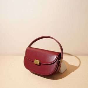 Torba Saddle pod pachami 2024 Wysokiej jakości skórzane pojedyncze crossbody Crossbody