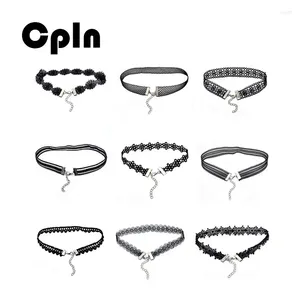 PENDANTS CPLN 2024 TENDE CRAP CINNO CRAP CLAVICOLA CLAVICOLA PER WOMES CHILLATO NERO CHOKER BREITTI BREVE