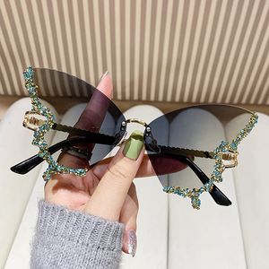 Kelebek Elmas Güneş Gözlüğü Gözlük Gözlük Açık Plaj Moda Tarzı Gözlük Gözlük Goggles Sport Sürüş Çok Stil Karışım Renkleri Ayna Gözlükleri Kadınlar İçin
