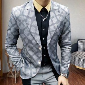 Kurtki wiosenne biznesowe sukienka formalna Trend Drukuj Suknia ślubna oblubieńca Blazer Hombre British Style Smoking Men Slim Fit Blazer Jacket