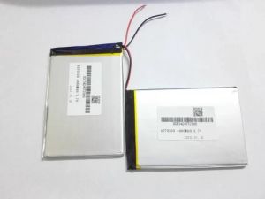 Zubehör kostenloser Versand 4070100*2 3,7 V 8000mAh Lithium Polymer Batterie mit Schutzbrett für Batterie für Prestigio Multipad PMP5080b