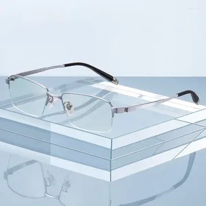 Güneş Gözlüğü Çerçeveleri Erkekler Saf Titanyum Optik Reçeteli Gözlük Yarım Jant Gözlükler Çerçeve Erkek İş Stili Yüksek Kalite PT907