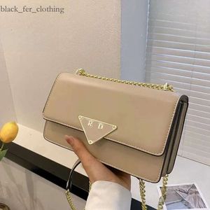 Prades Bags Crossbody Bags Prdada Çanta Kadın Gökyüzü Üçgen Çanta Çanta Tasarımcı Zincir Torbası Işık Lüks Kare Çanta Yüksek Kalite SH 948