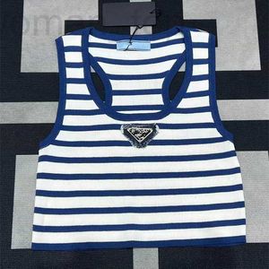 Frauen Tanks Camis Designer 24 Sommer New P Family Stripe H-förmig Schlanker Fit Short Strick Tank Top für Frauen Zve3