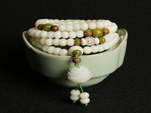 Natural Stone Bodhi Root Wrap Armband White Jade Buddhist 108st Buddha Beads Rosary Bodhis Armband för Women6901690