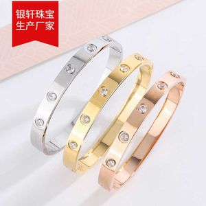 Acessórios de pulseira de design da moda de casal colorido de diamante dourado na moda com pulseiras originais de Carrtiraa
