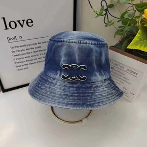 Weitkrempeln Hats Bucket Hochqualitätsgewaschene Denim Fischerhut für Männer und Frauen lässiges vielseitiges Becken mit großem Rand Sonnenschattierschutz H240425