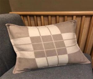 GOOD COLOR NEVY Cushion Beige Pillow and blanket TOP Quailty 100 WOOL Home Cushions have 100 cotton filling fast ship5613675