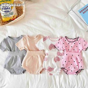 衣料品セット夏の子供の女の女の子短袖Thireved Tシャツ+ショートパンツベビーコットンカジュアル服セット2個Q240425