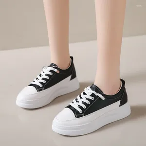 Casual Shoes Women Wersja Koreańska platforma Sport Sneakers dla Zapatos de Mujer Flat White Running Ladiesed Ladies