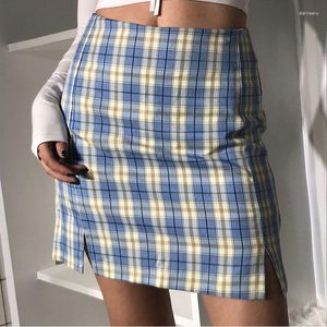 Spódnice Europejskie i amerykańskie Side Sit Slit Anti-Wardrobe Awarie Plaid Spódnica