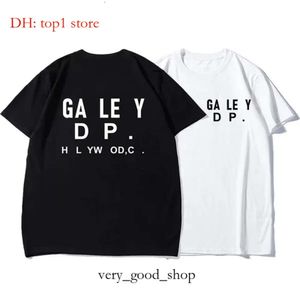 Mens T Shirts Women Designer T-Shirts Cottons Tops Man Casual Shirt Luxurys Clothing Street Fit Shorts Sleeve Clothes 4060