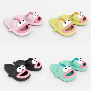 Ev Terlik Yaz Ayakkabıları Kapalı Sandalet Sevimli Küçük Ayı Bayanlar Kay Yumuşak Olmayan Banyo Güverte Ailesi Terlik DH17
