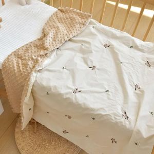 Zestawy Baby Girl Set Crib Pedding Zestaw Bawełniany kołdra Minky Boins Boys Zestaw łóżka łóżko dla dzieci Linen 120x150 pokrywka kołowa