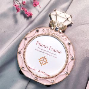 Ramar Creative Crown Photo Frame Luxury Style Wedding Gift Craft Home Decoration Round Diamond Photo Frame Nordic Diy Frames