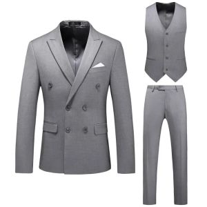 Jackets Design de moda Business Slim Fit Double Bastted Solid Tanes Men Wedding Formal Casual Stage Tuxedo (jaqueta+colete+calça) 6xlm