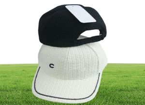 Siyah ve Beyaz Beyzbol Kapağı Tasarımcısı Sıradan Unisex Çift Şapka Lüks Moda Kadın Erkekler Casquette Tapkalar Kadın Beanie D2109296993530