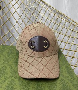 Designer Baseball Cap Cappelli a cupola Cappelli da secchio Cool Ploid Trendy Cappelli per leisure Caps Novelty 4 Colori Design per Man Woman Top Quality1054894