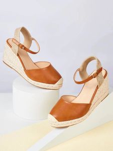 Women Espadrille zamknięte palce sandały klinowe retro kostki Pasek obcasowy obcasy luz