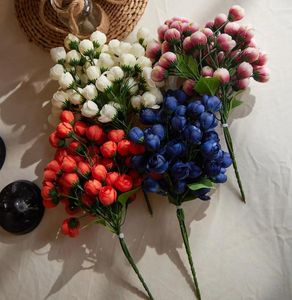 装飾的な花5フォーク人工バラシルクホワイトフェイクペーニーブーケホームパーティーウェディングテーブルの装飾のための装飾