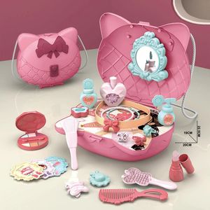 Mini Bolsa de Maquiagem Girls carregando batom de bolsa cosmética para fingir jogo conjunto Montessori Toy Little Beauty Toys 240416