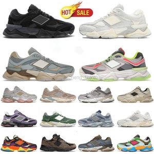 Ny trippel svart 9060 Ny ankomst avslappnad sneaker skor Sea Salt White Blue Haze Gray Day Violet Noir Multi-Color Mushroom 990 Jjjjound Brown Trainers 36-45