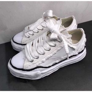CO Brand Maison Mihara Yasuhiro Mmy Scarpe dissolve scarpe da uomo Casual Tela Scarpe Sneaker da donna Vintage Lace-Up White Solid Mens Sneaker