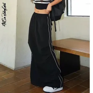 Saias saia de carga Mulher Moda Drawstring Cantura alta y2k grunge sólido elástico rígido roupas longas de verão para mulheres