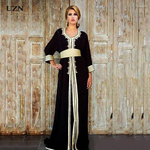 Vestidos de festa uzn velet preto marrocos caftan noite 3/4 vestido de baile de manga longa Velvet dubai formal