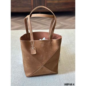 Camurça de volta Loe Lady Capacidade Mulheres Bolsa Faux quebra-cabeça Couro Dobra Tote grande Tote um ombro de um designer de mão versátil de alta qualidade WH2A