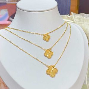 2024 Классические четыре ожерелья Clover Clover Подвески модное 18 -километровое ожерелье для женщин 999 Gold Clover Set heap