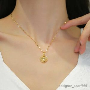 Pendant Necklaces Stainless Steel Fashionable and charming Artificial Pearl Necklace Scallop Conch Shell pendant Necklaces For Women Wedding gift