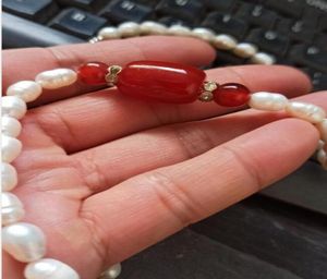 delivery of natural jade and pearl necklaces B701234586965258197221