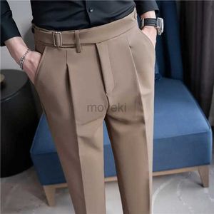 Spodnie dla mężczyzn dla mężczyzn Wysokiej jakości nowe koreańskie luksusowe odzież Dopasuj Slim Fit Casual Suit Pants Business Mens Formal Spoders D240425