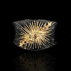 Bandringe exquisite kreative blühende Blumen stoppen Schmetterlingsring Schwarz Gold 925 Silberschmuck Luxus rotes glänzendes Zirkon Ladies H240425