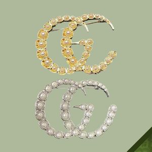 Broscheche Pin Lapel Designer G Luxusschmuck Bijoux Accessoire Diamonds Perlen verkrustet mattem Gold Neue Mode Hochqualität Frauen kostenlose Versandgroßhandelesales