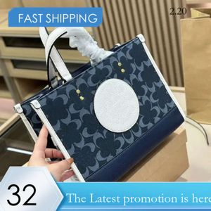 Coache Dimbag Field Dempsey Tote Bag 10a кожаная похет