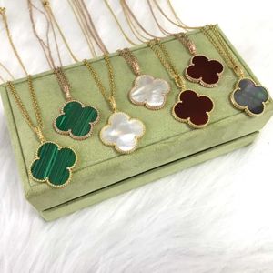 Högkvalitetsdesigner VanCleff Clover Stor tröja kedja med med röd kalcedoni svart agat vit fritillaria japanska och koreanska internet berömda halsband