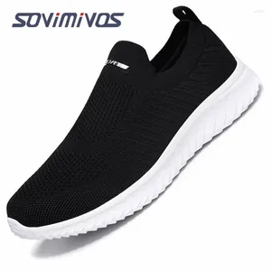 Sapatos casuais Slip de caminhada feminino em tênis de tênis de espuma de conforto atlético leve para a academia de ginástica