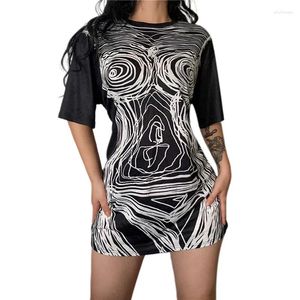 Lässige Kleider Frauen lang lockeres T-Shirt-Stil Sommerkleid Schwarz Gothic Round Neck Kurzarm Print Muster Party Kleidungsstück