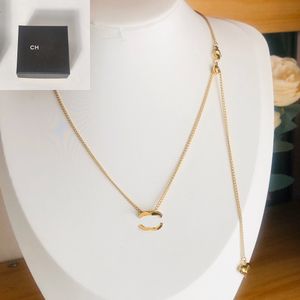 HOT Mens Pendant Designer Necklace Jewelry Luxury Necklaces Fashion Men Womens Trendy Personality Titanium Clavicle Chain Crystal Pearl Wedding Gift with Box