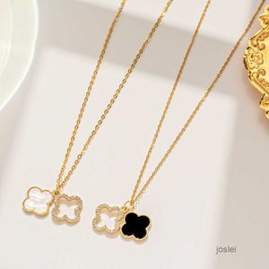 New Classic Fashion Pendant Necklaces for Women Elegant 4/four Leaf Clover Locket Necklace Highly Quality Choker Chains Designer Jewelry 18k Plated Gold Girls Gift