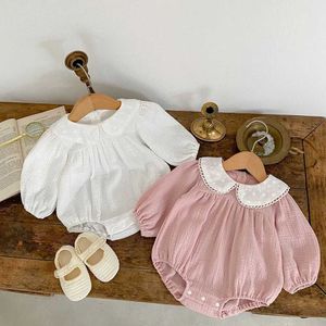 Rompers Spring Baby Girls Clothes Toddler Girls One Piece Lace Collar Linen Clothing H240425