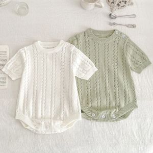 Jednoczęściowe letnia dziewczynka chłopiec bez rękawów Romper Baby Knitting Rompers Śliczne kombinezony cienkie nowonarodzone ubrania chłopców na pusty kombinezon