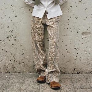 Jeans femininos Estilo Americano Estamão retro leopardo lavado Design de pernas largas de nicho de nicho solto calças casuais retas
