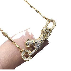 Original designer Carter Gold High Edition Leopard Necklace with Micro Plated Unrestrained Personality Pattern Womens