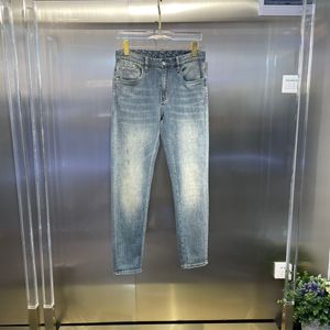 TF Brand Mens Jeans Designers AAA Высококачественный логотип бренда роскошного бренда Broken Hole Deceanny Jeans Moleskin Slim Fit Denim