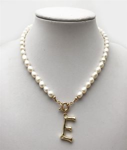 Real Pearl Necklace Choker Alphabet AZ Inledande rostfritt stål Buckle Goldcolor Pendant Freshwater Jewelry 2202226125915