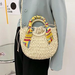 ショルダーバッグBolso de Paja Tejido Con Forma Para Mujer Bandolera Tejida A Mano Playa y Verano 2024